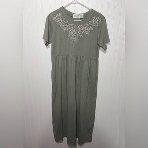 Vintage Shenanigans Embroidered Olive Green Maxi Dress| Size 8